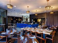 District Dining Restaurant & Bar - Mantra Albury Hotel